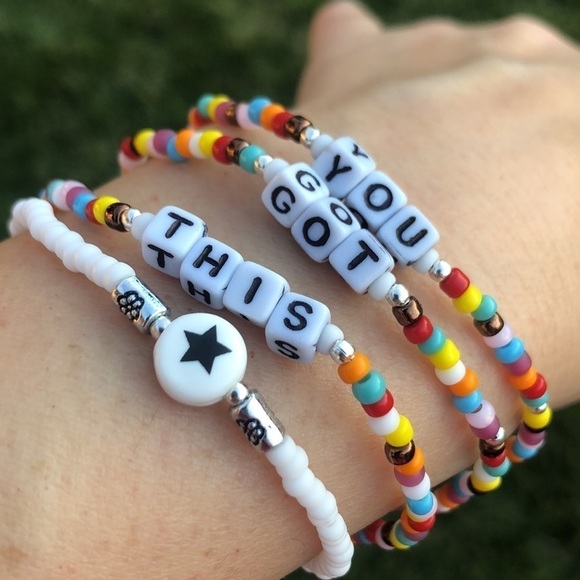 Encouragement bracelet set of 4, handmade, stretch, colorful seed beads OOAK - Picture 1 of 7